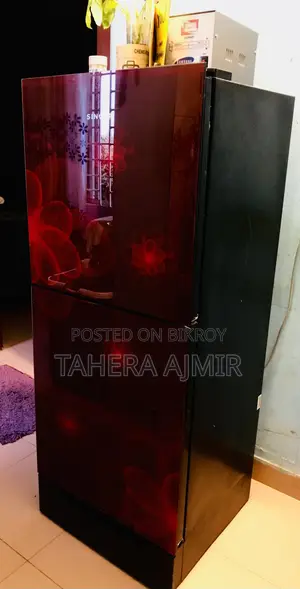 ফ্রিজ বিক্রয়ের জন্য