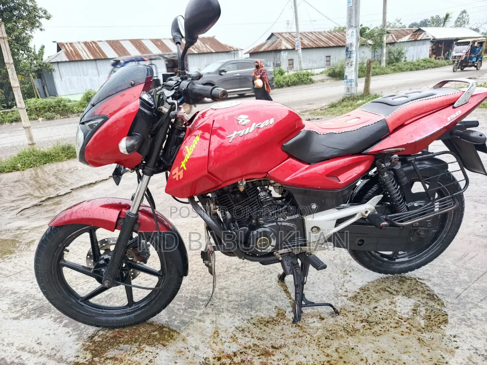 বাজাজ পালসার ১৫০ ২০১১ লাল