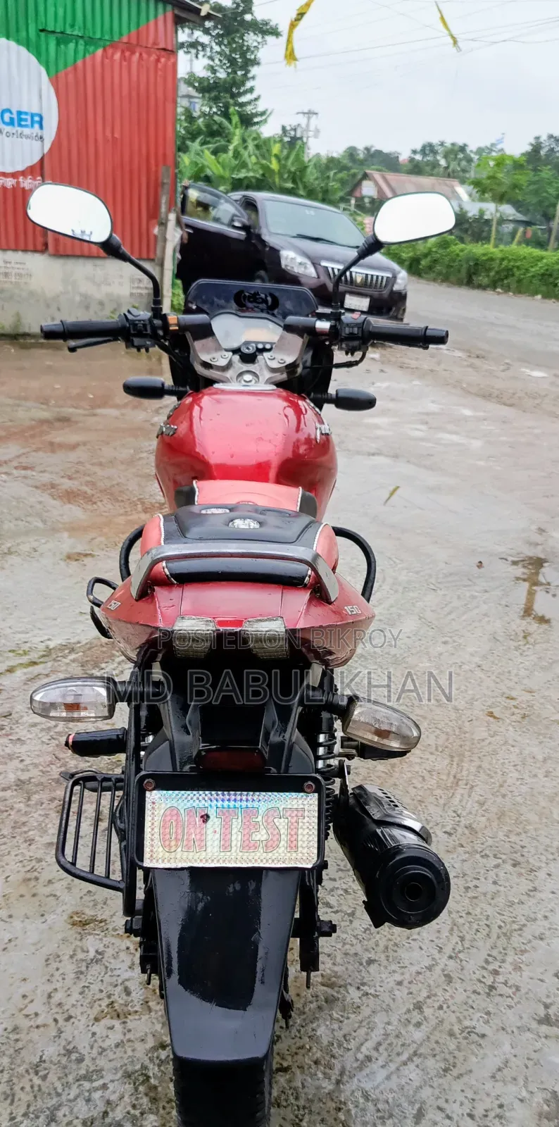 বাজাজ পালসার ১৫০ ২০১১ লাল