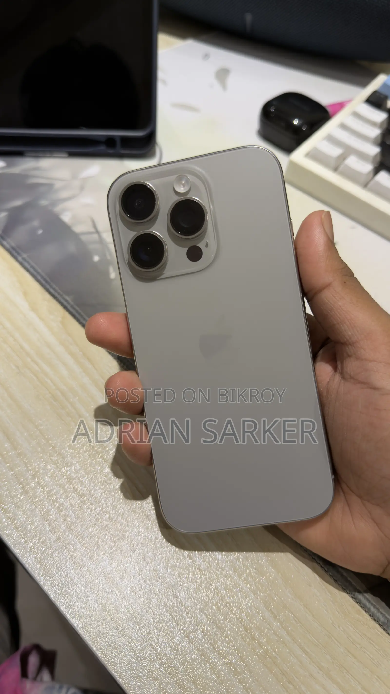 Apple iPhone 16 Pro 256 GB Gray