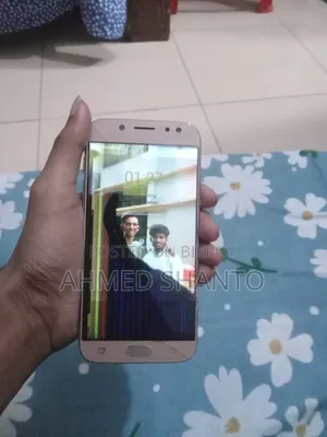 Samsung Galaxy J5 Pro 32 GB Gold