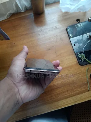 Vivo Y19 128 GB Blue