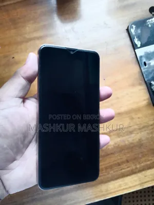 Vivo Y19 128 GB Blue