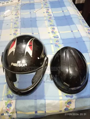 Helmet (Old Helmet)