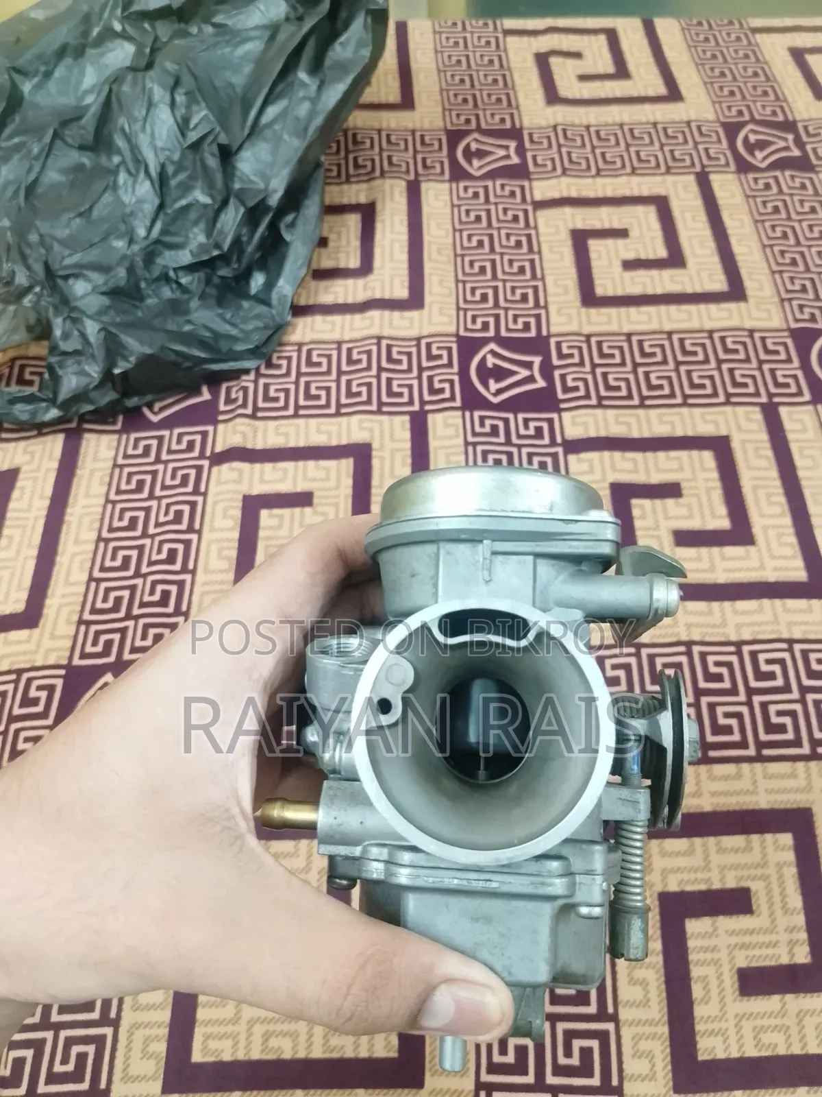 Honda CB 2019 Red CARBURETOR