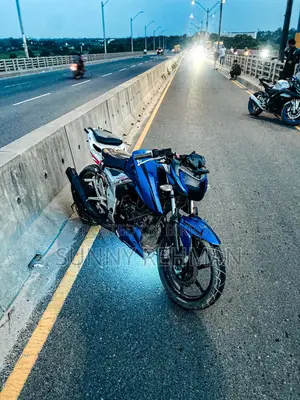 TVS Apache RTR 160 4V 2020 Blue