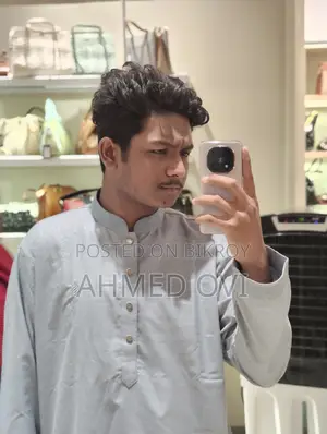কাস্টমার কেয়ার এক্সিকিউটিভ