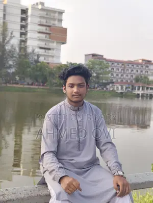 কাস্টমার কেয়ার এক্সিকিউটিভ