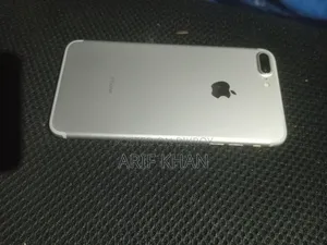 অ্যাপল আইফোন ৭ প্লাস ৩২ জিবি সাদা