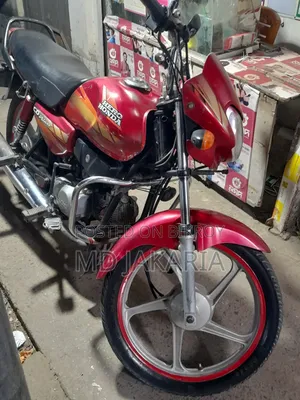 হিরো এইচএফ ডিলাক্স ২০১৫ লাল