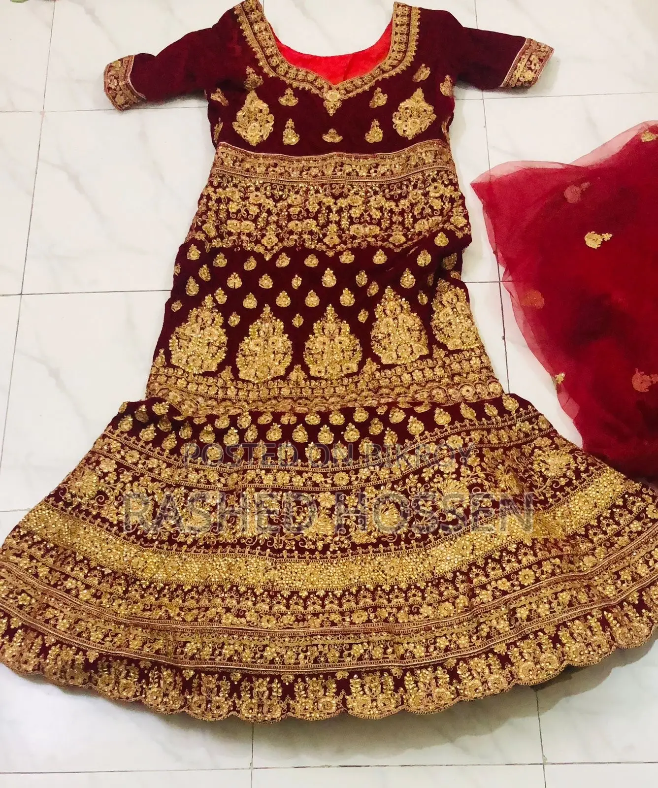 ভেলভেট লেহেঙ্গা মেহরুন কালার
