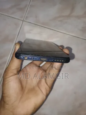 Vivo Y21 64 GB Blue