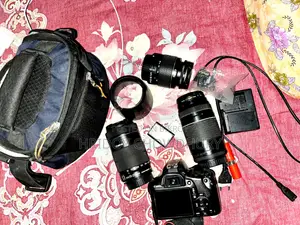 Canon 1300D