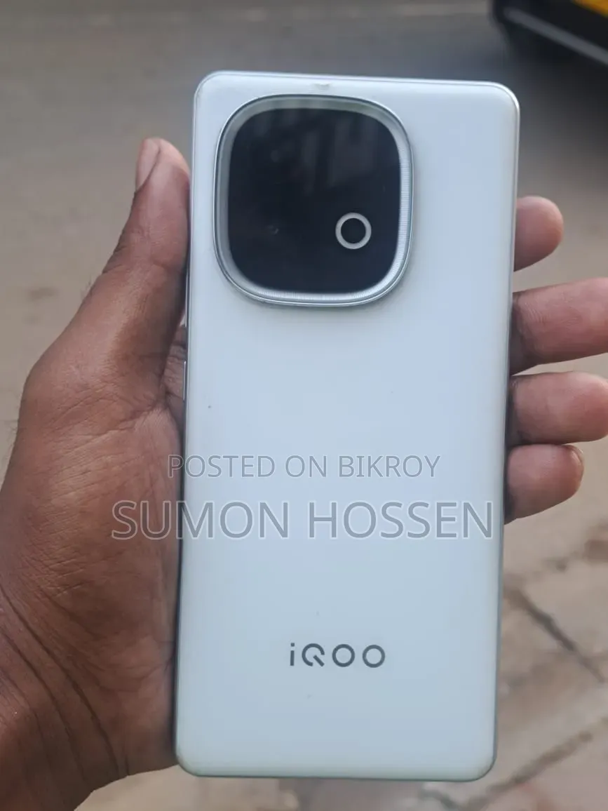 ভিভো আইকিউও জেড১০ টার্বো প্রো ২৫৬ জিবি সাদা