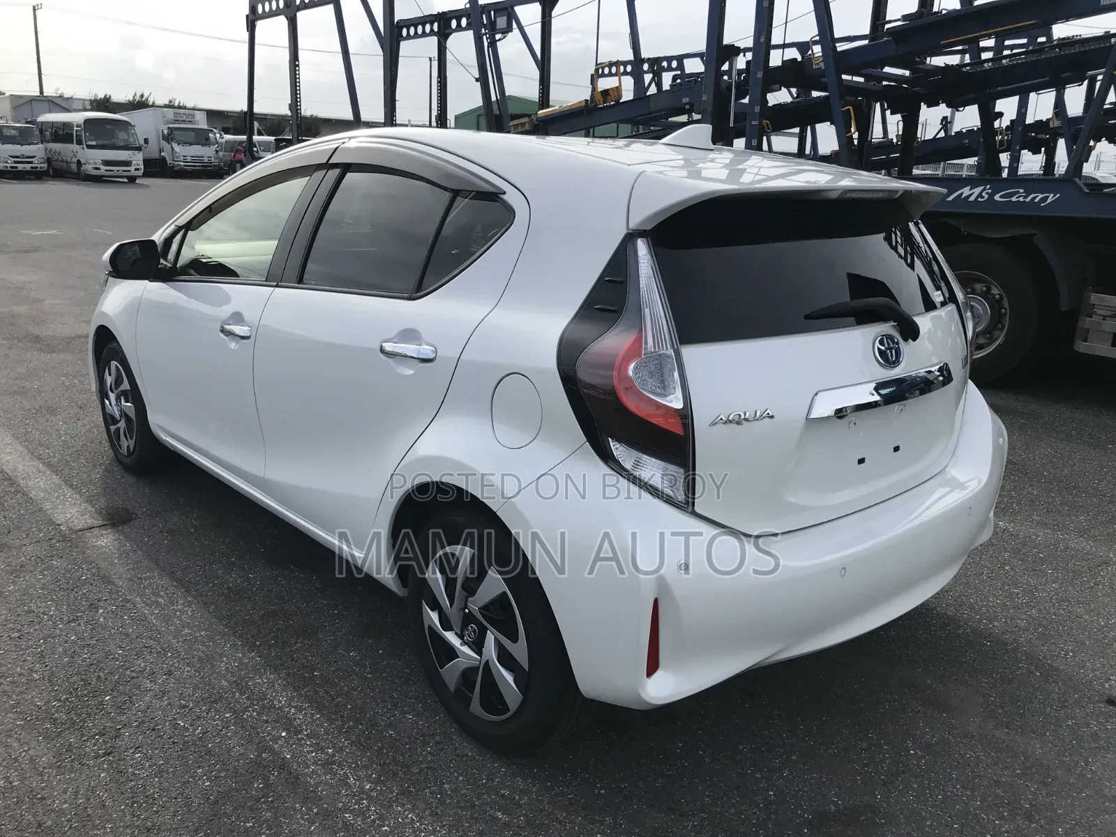 Toyota Aqua 2021 Pearl