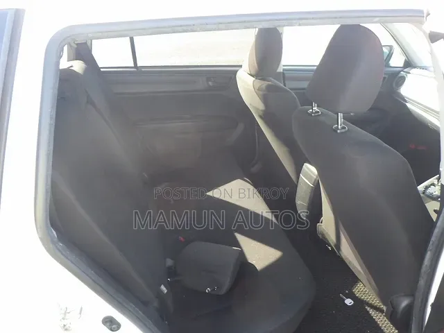 Toyota Corolla Fielder 1.5 Petrol AWD 2021 Off white