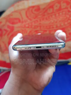 Apple iPhone 11 Pro Max 64 GB White