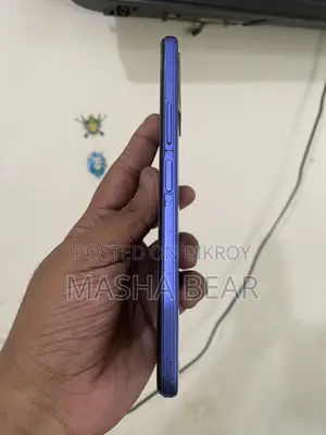Vivo Y21 64 GB Blue