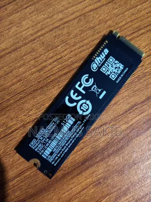 Corsair 8GB DDR4 3200MHz RAM Dahua 512GB NVMe M.2 SSD for Sale
