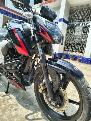 TVS Apache 160 4V 2024 Black