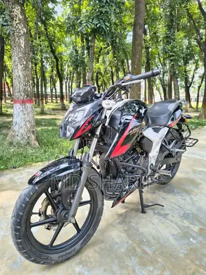 TVS Apache 160 4V 2024 Black