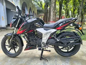 TVS Apache 160 4V 2024 Black