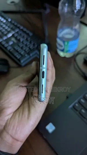 গুগল পিক্সেল ৭ ১২৮ জিবি হোয়াইট