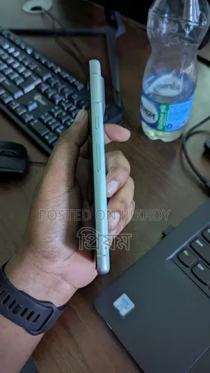 গুগল পিক্সেল ৭ ১২৮ জিবি হোয়াইট