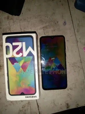 Samsung Galaxy M20 32 GB Black