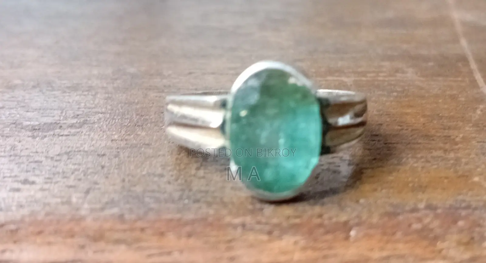 Original Emerald Stone, 4 Carat for Women.