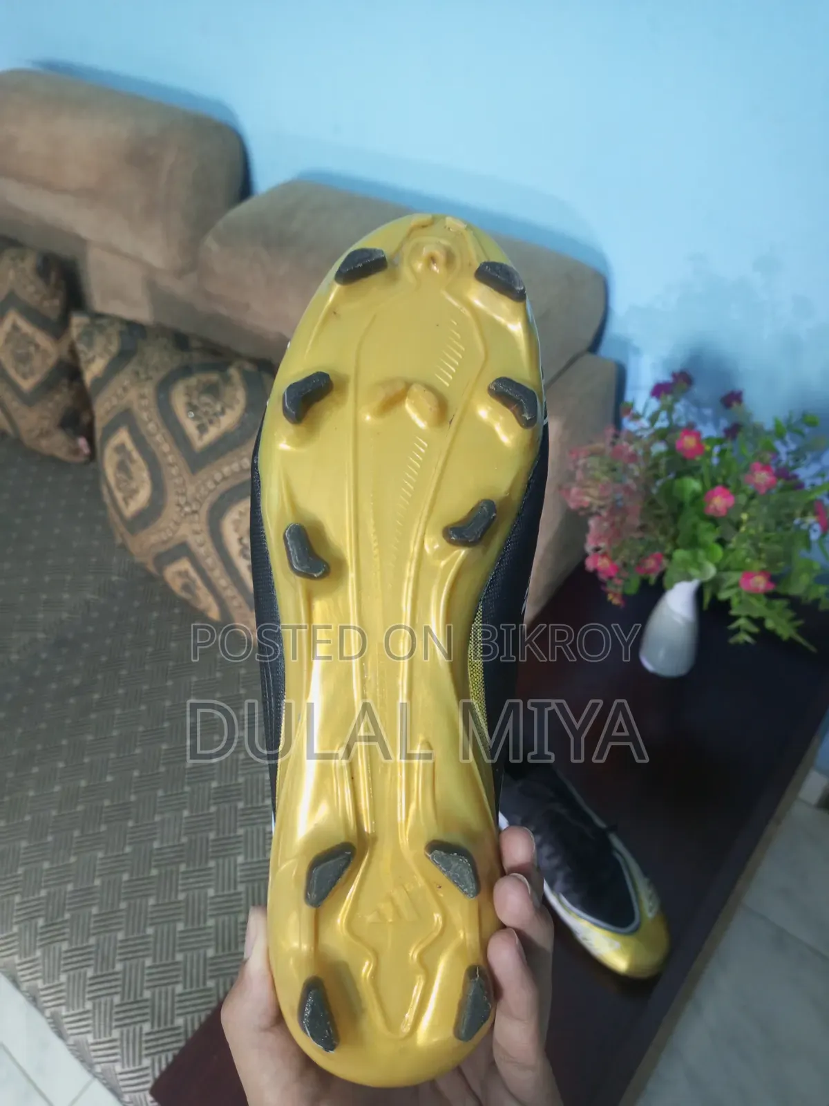 মেসি বুট (স্পেশাল এডিশন) বিক্রয়ের জন্য