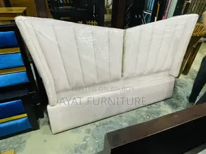 ৬/৭ বক্স খাট গদি করা