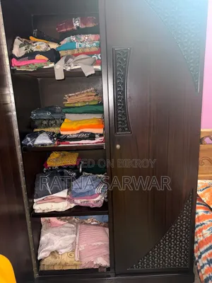 ফার্নিচার বিক্রি