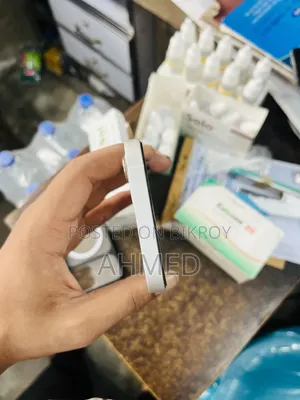 অ্যাপল আইফোন ১২ ১২৮ জিবি হোয়াইট