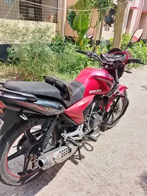 রানার টার্বো ১২৫ ২০১৮ লাল