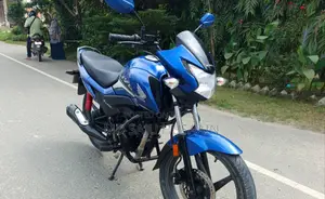 হোন্ডা লিভো ২০২১ নীল