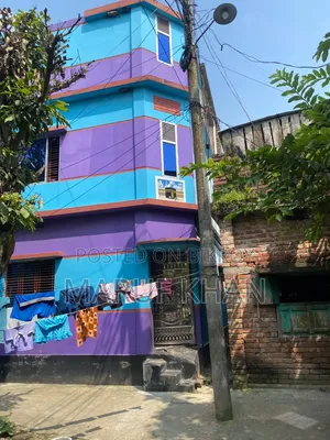2 Bedroom House in Shah Makhdum for sale