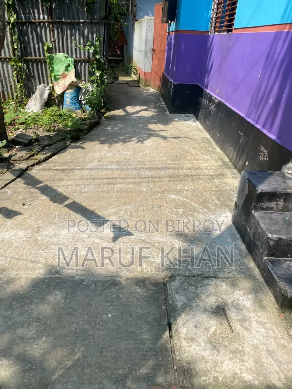 2-Bedroom House in Shah Makhdum for sale
