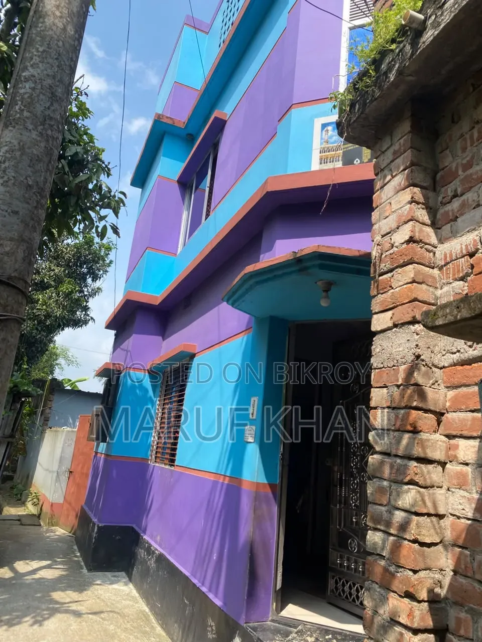 2-Bedroom House in Shah Makhdum for sale