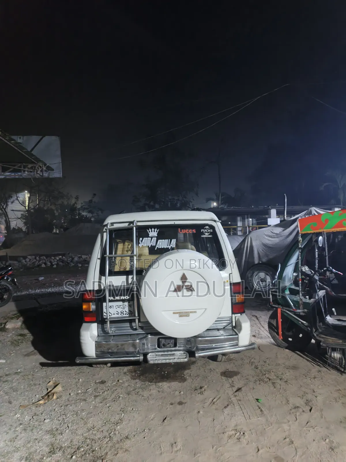 মিতসুবিশি পাজেরো ১৯৯৪ সাদা