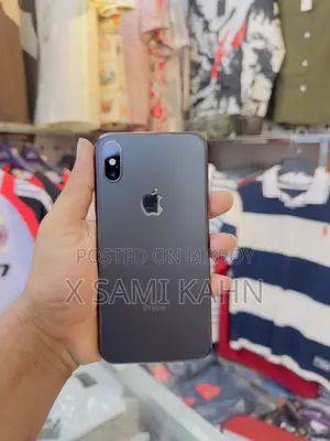 অ্যাপল আইফোন এক্সএস ৬৪ জিবি ব্ল্যাক