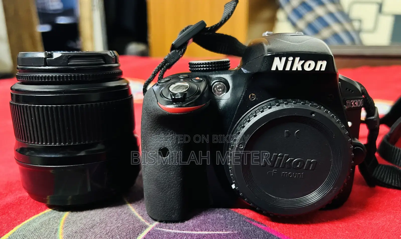 Nikon D3300 With Kit and Zoom Lens
