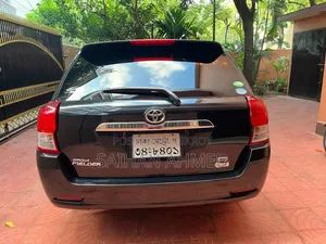 Toyota Corolla Fielder 1.5 Petrol Four-Wheel Drive 2013 Black