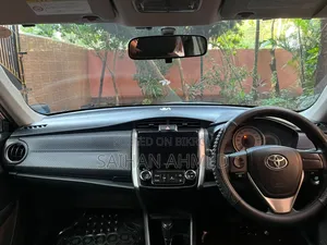 Toyota Corolla Fielder 1.5 Petrol Four-Wheel Drive 2013 Black
