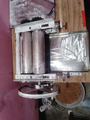 Manual Roller Machine
