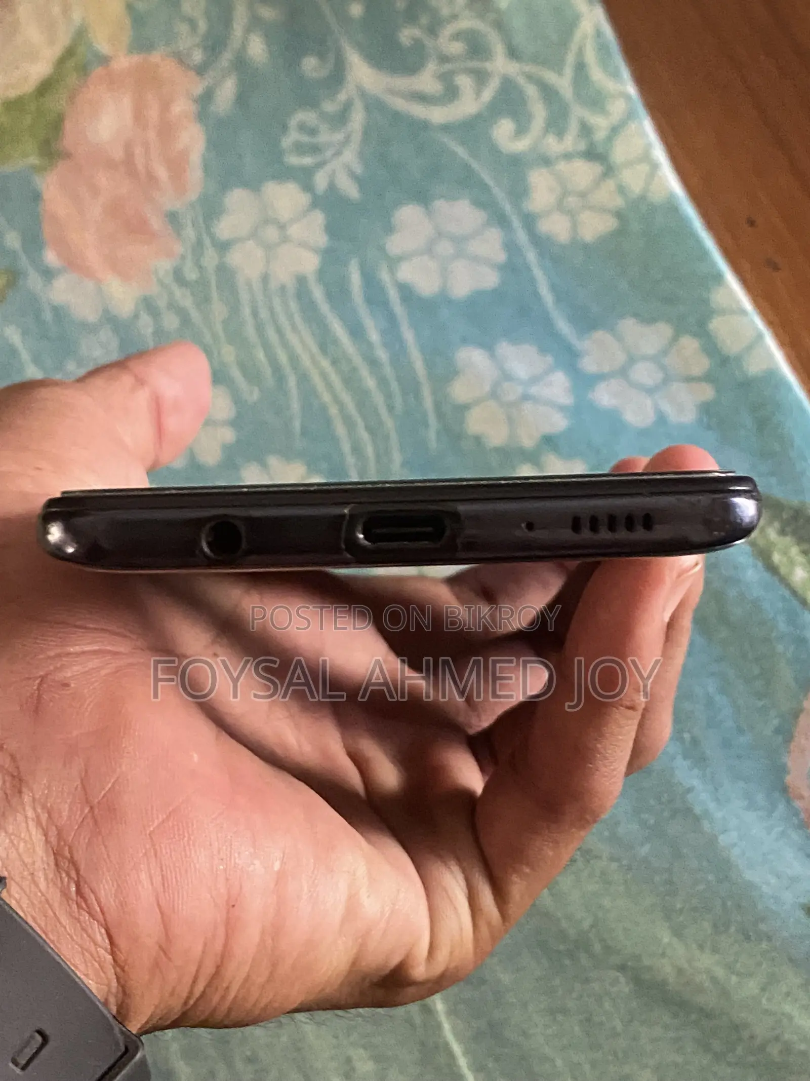 স্যামসাং গ্যালাক্সি এ৫১ ১২৮ জিবি কালো