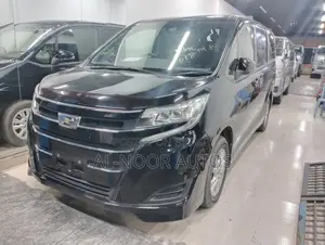 Toyota Noah 1.8 Front-Wheel Drive Hybrid (7 Seater) 2021 Black
