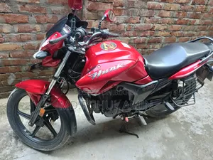 হিরো হাংক ২০১৮ রেড