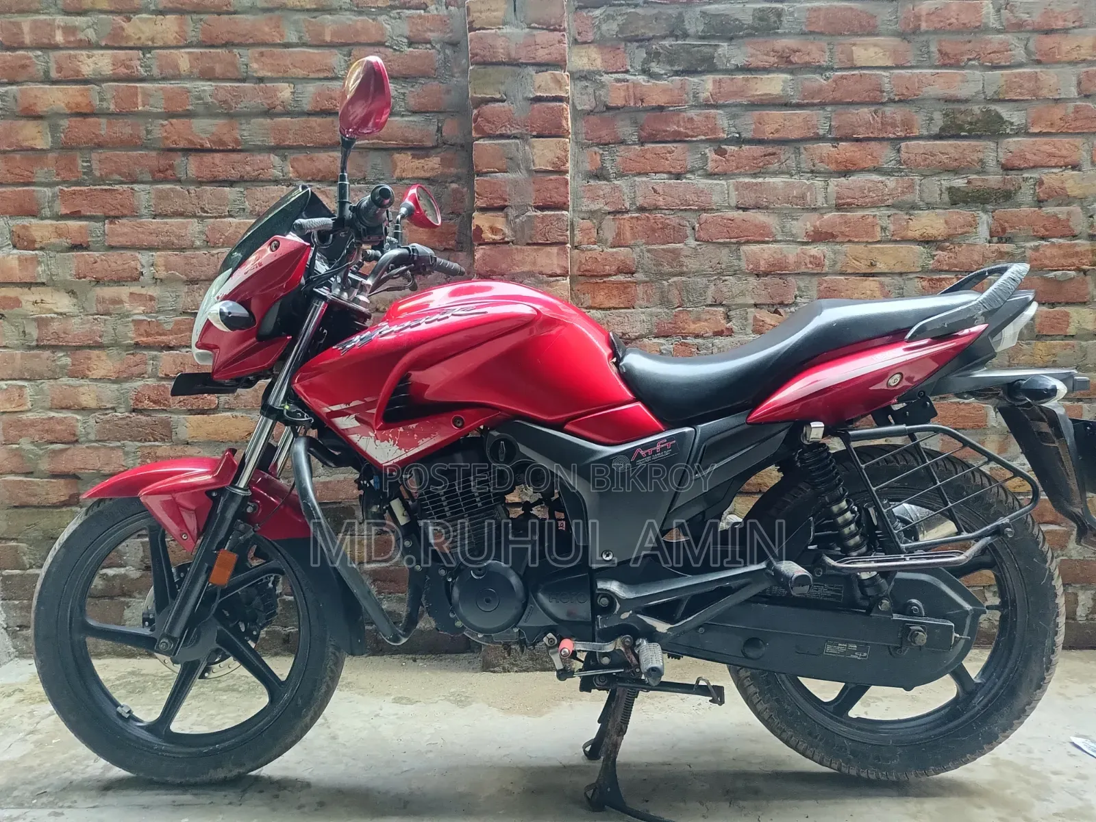 হিরো হাংক ২০১৮ রেড