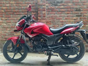 হিরো হাংক ২০১৮ রেড